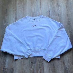 cropped crew neck